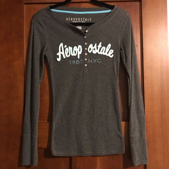 Aeropostale Tops - Aeropostale Long Sleeve Shirt M